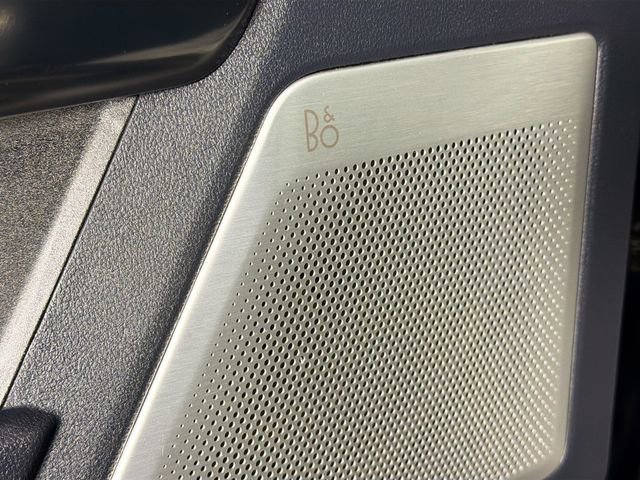 Used 2024 Ford F450 Platinum w/ Camper Package image 19