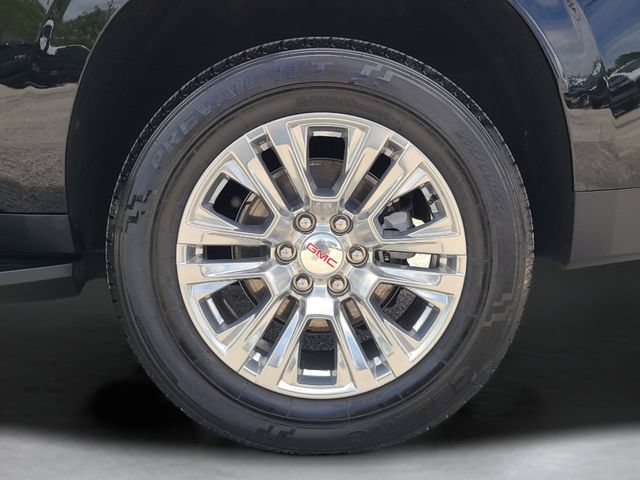 Used 2024 GMC Yukon XL Denali AWD/4WD image 34