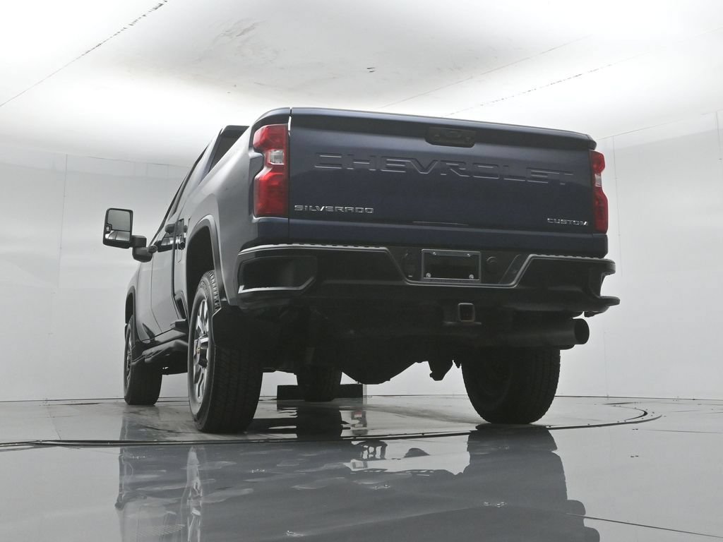 Used 2022 Chevrolet Silverado 2500 Custom w/ Custom Value Package AWD/4WD image 52