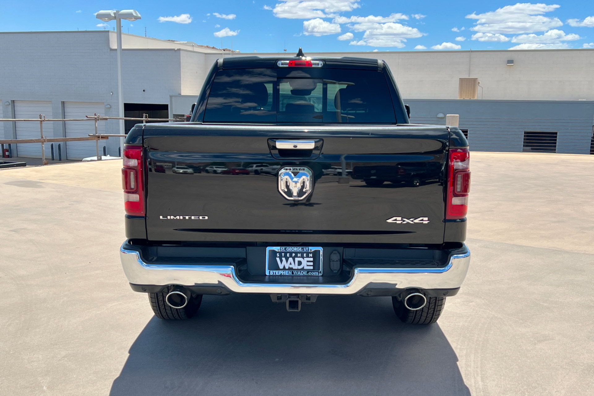 Used 2022 RAM 1500 Limited AWD/4WD image 4