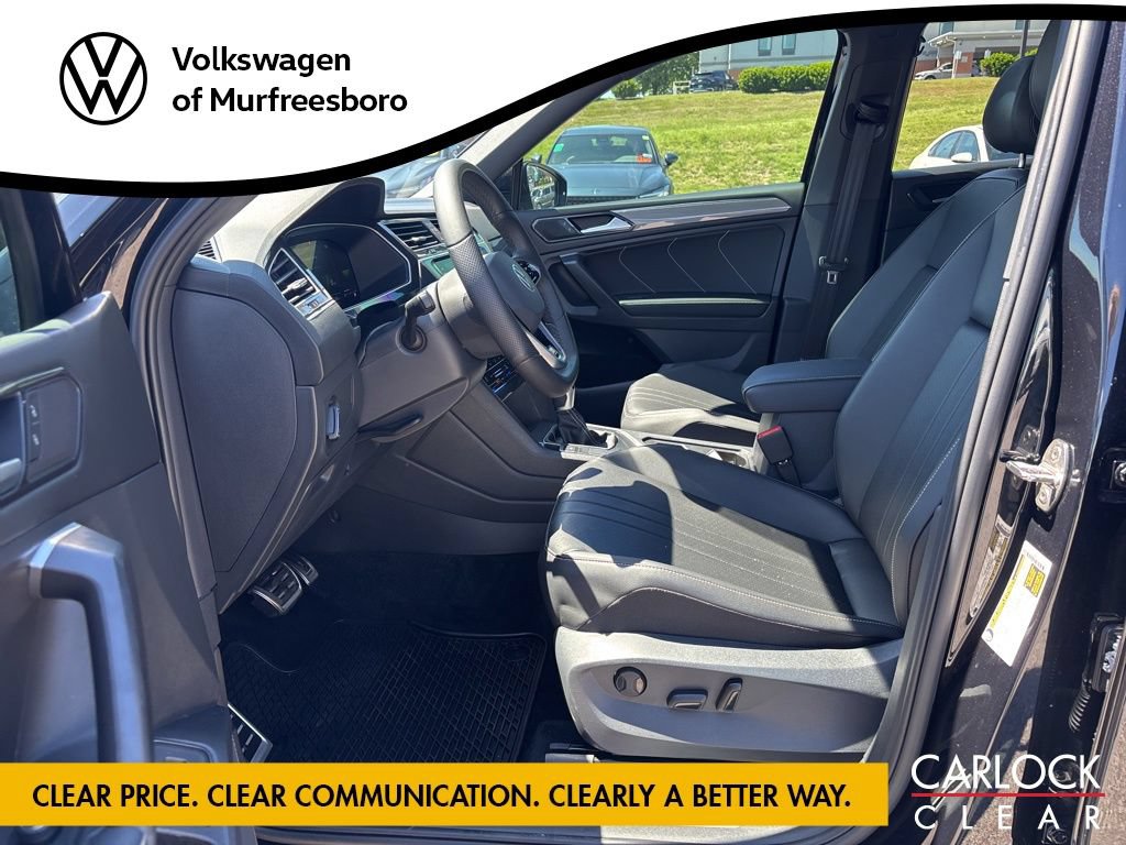 Used 2024 Volkswagen Tiguan SE R-Line FWD image 14