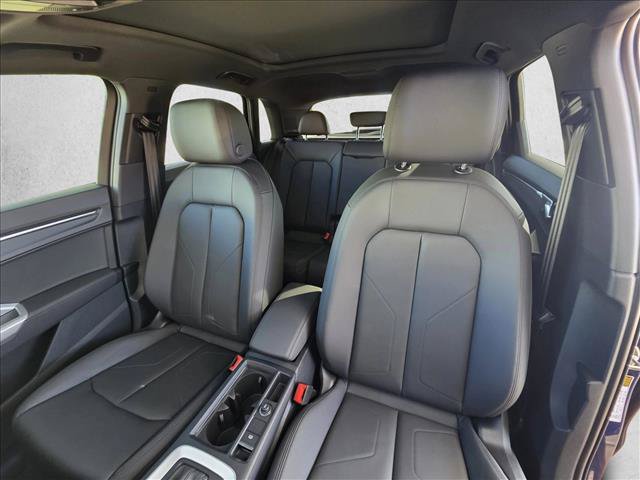 New 2025 Audi Q3 2.0T Premium w/ Convenience Plus Package AWD/4WD image 15