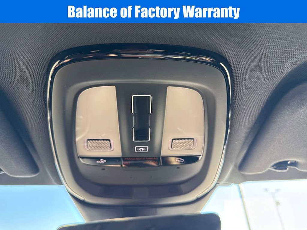 Used 2024 Volvo V60 B5 Cross Country Plus image 15