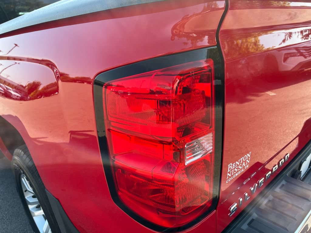 Used 2018 Chevrolet Silverado 1500 LT w/ All Star Edition RWD image 39