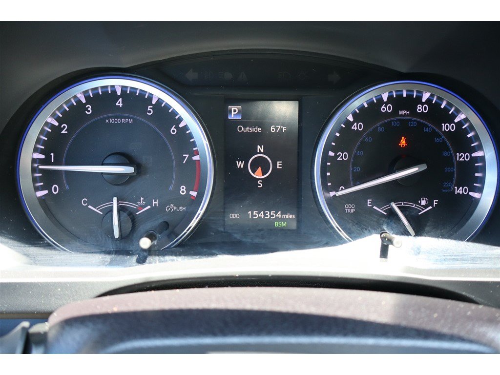 Used 2017 Toyota Highlander FWD V6 image 41
