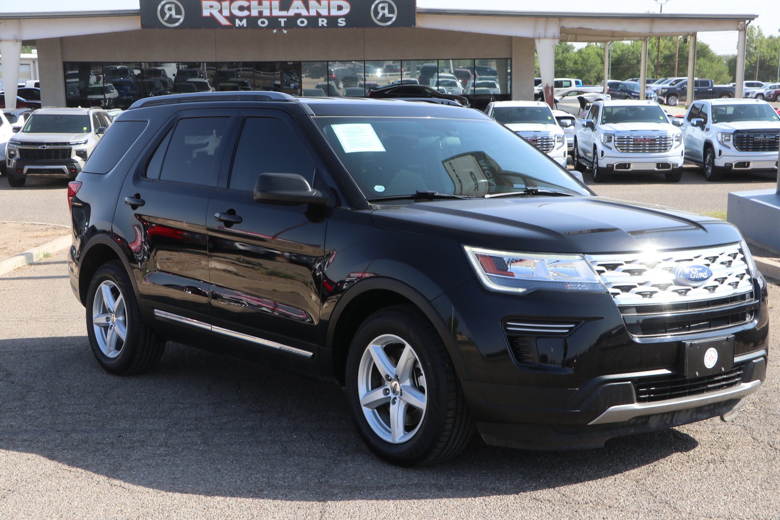 Used 2018 Ford Explorer XLT