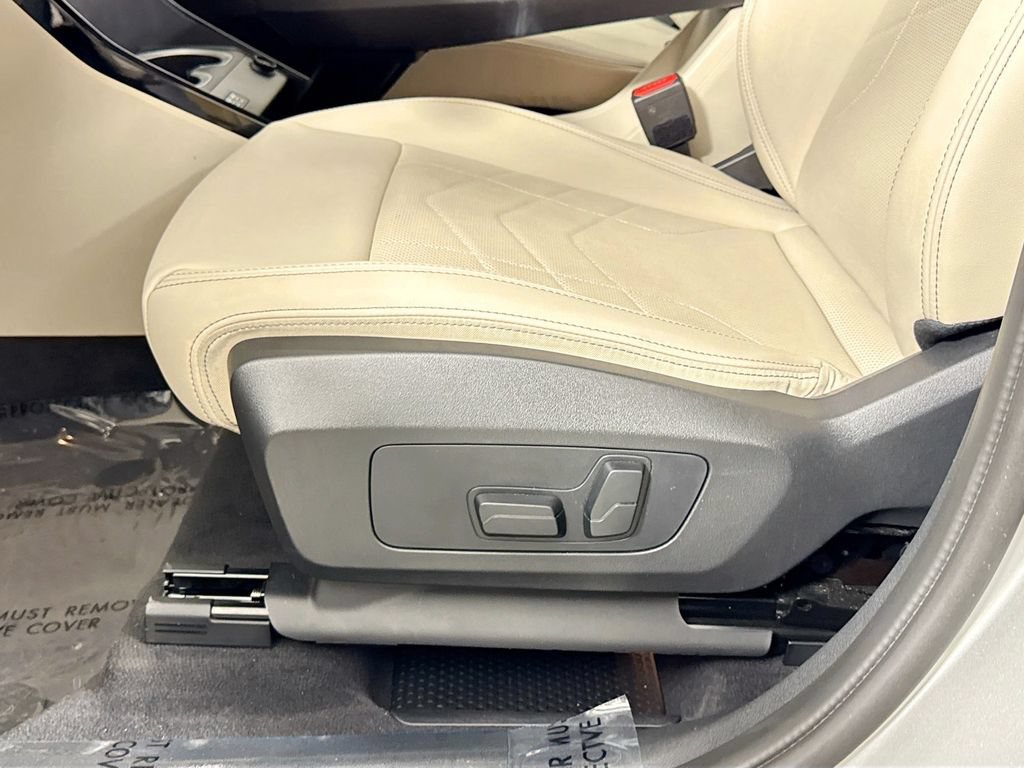 Used 2024 BMW X1 xDrive28i w/ Convenience Package AWD/4WD image 23