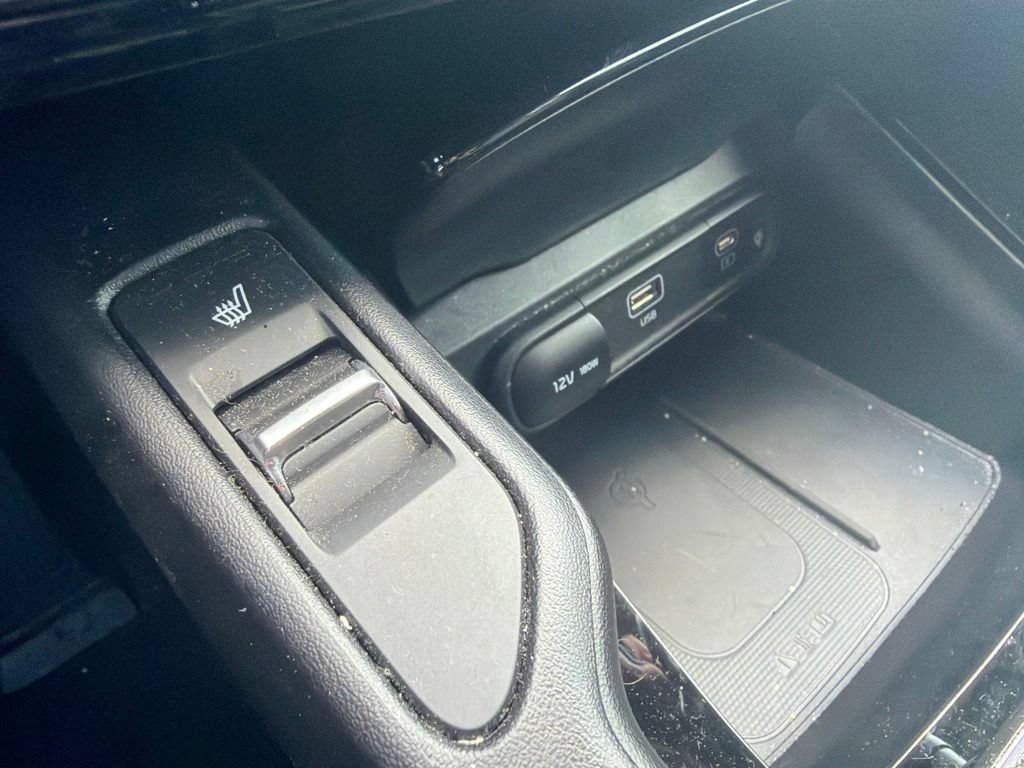 Used 2025 Kia Telluride S FWD image 26