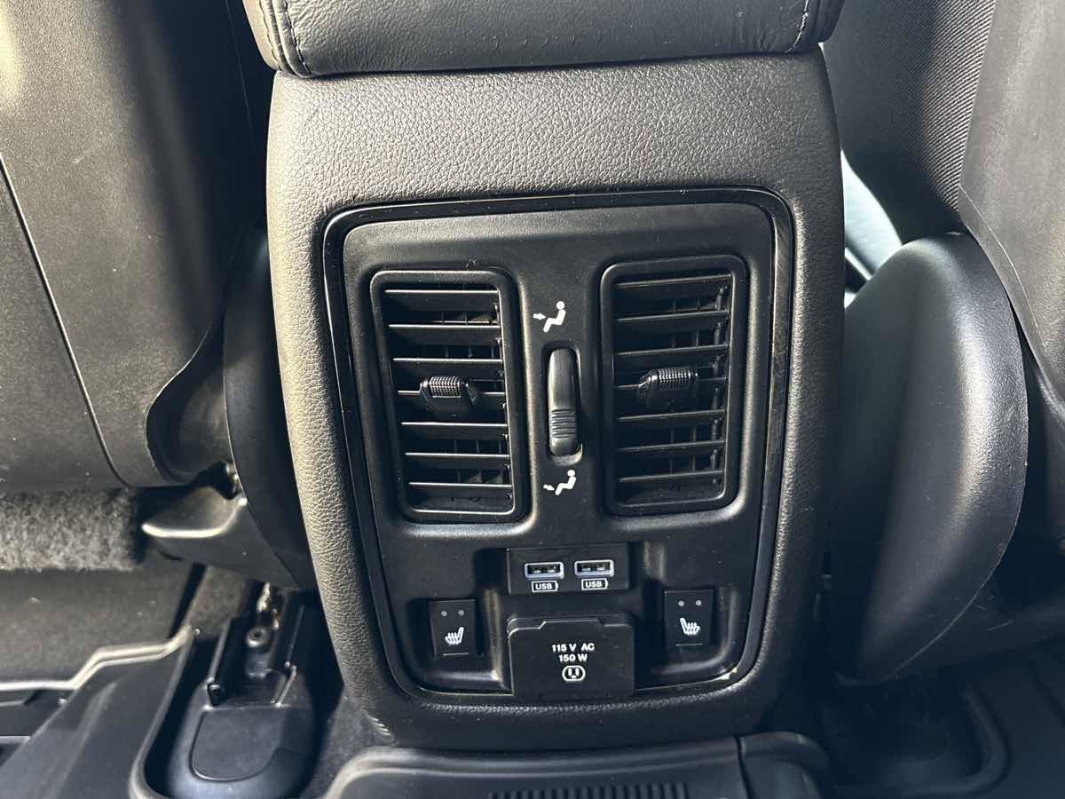 Used 2021 Jeep Grand Cherokee High Altitude RWD image 13