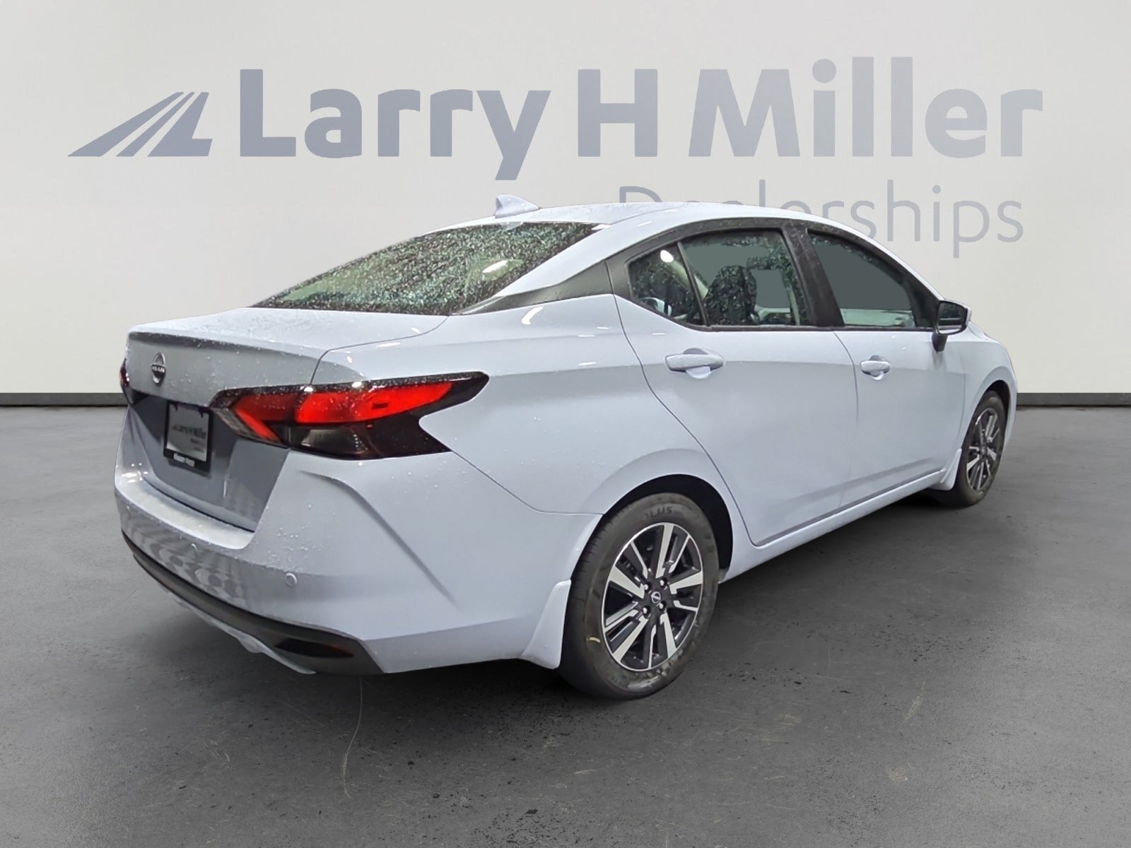 New 2025 Nissan Versa SV w/ Trunk Package image 5