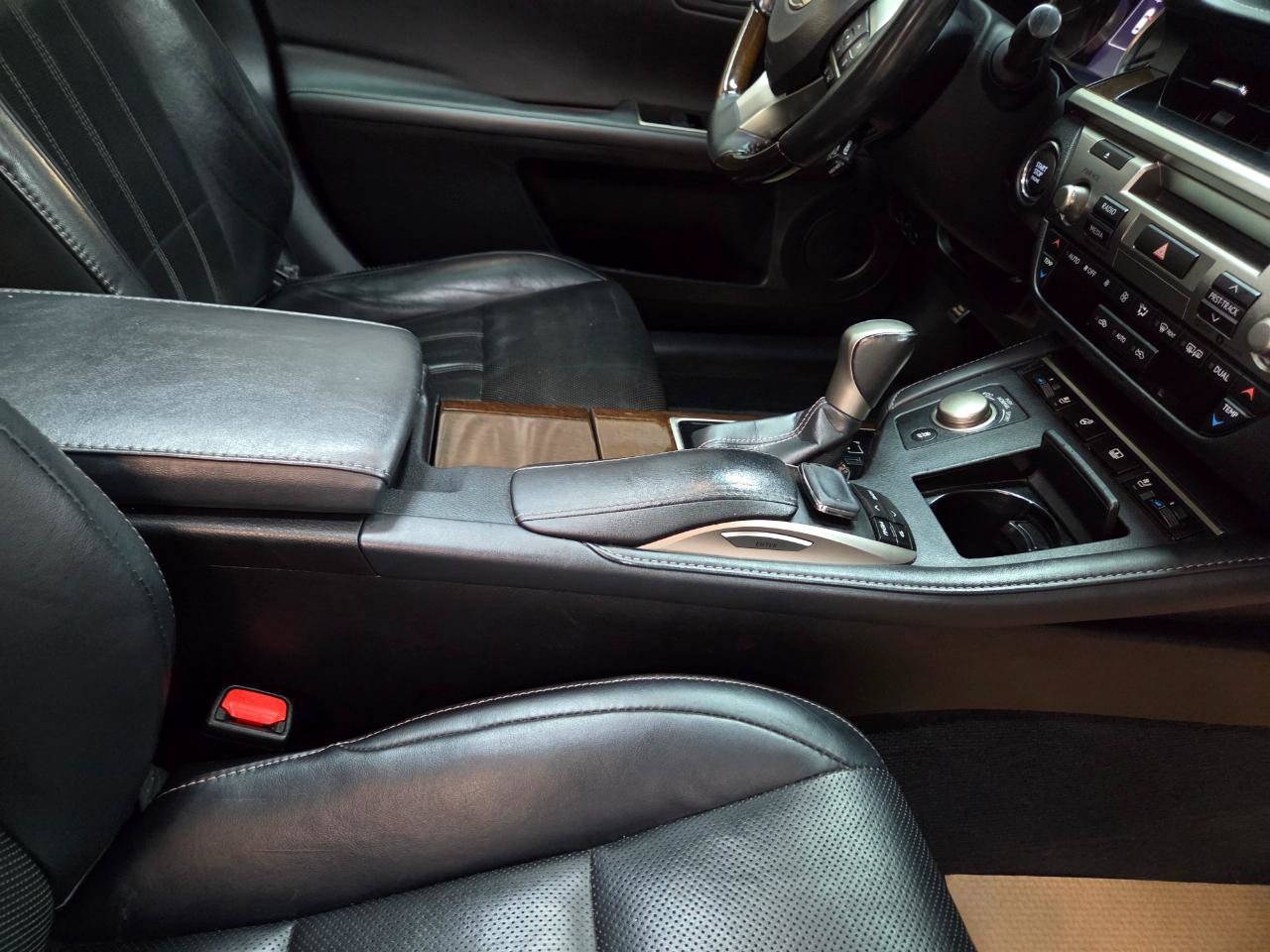 Used 2018 Lexus ES 350 w/ Luxury Package w/Wood Trim FWD image 23