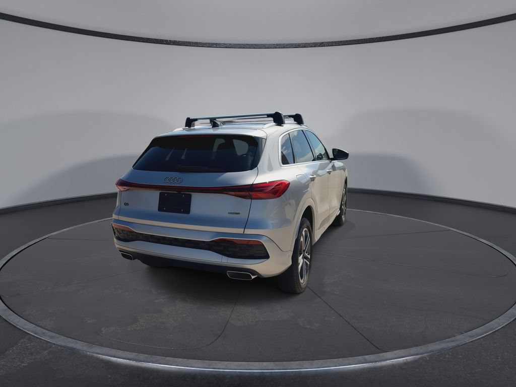 Used 2025 Audi Q5 Premium AWD/4WD image 8