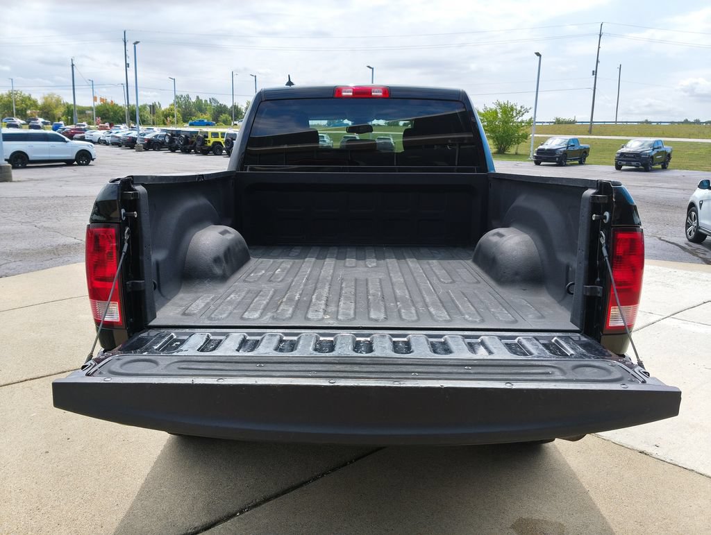 Used 2021 RAM 1500 Express w/ Wheel & Sound Group AWD/4WD image 11