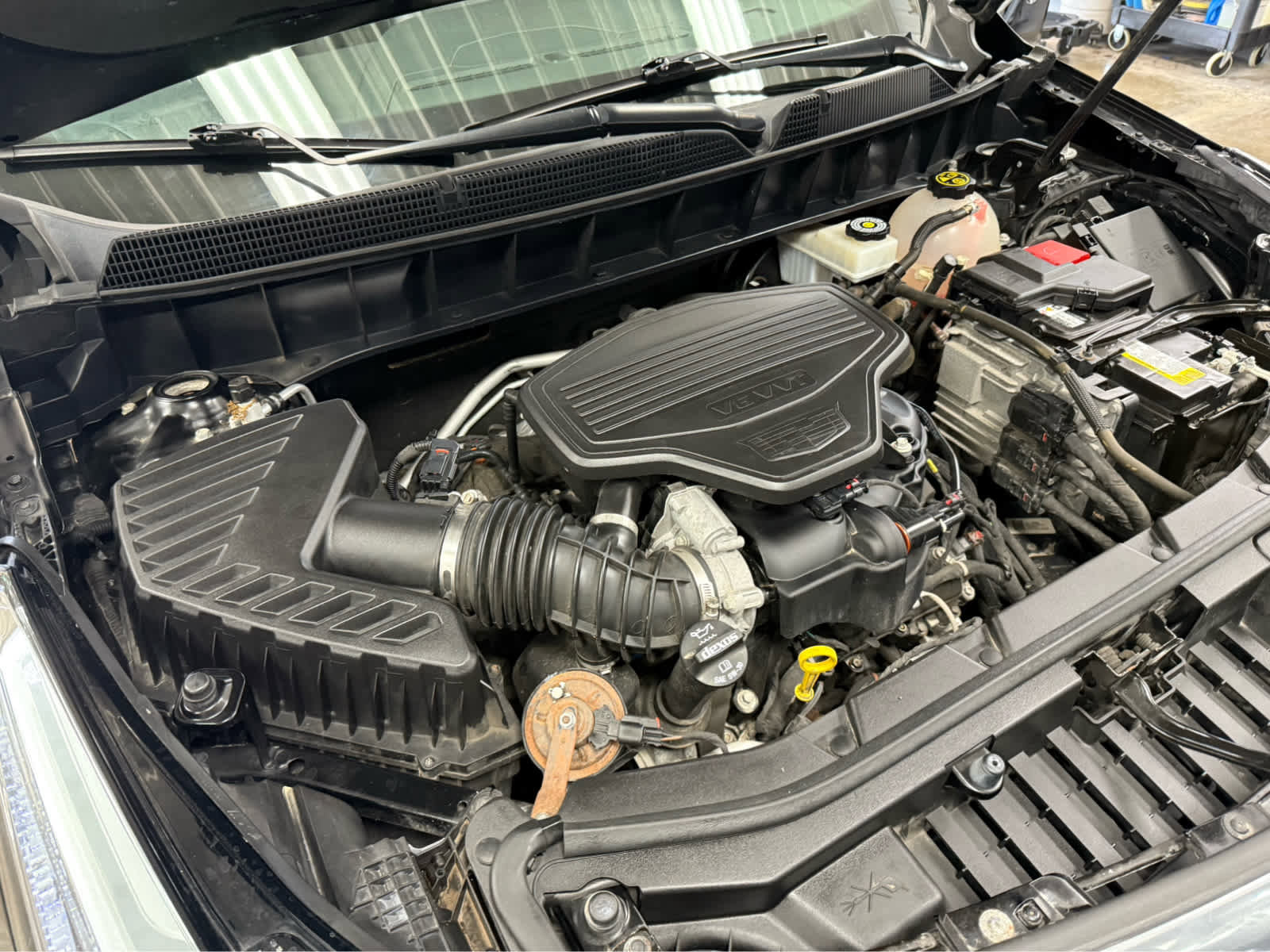 Used 2025 Cadillac XT6 Premium Luxury w/ Technology Package image 39