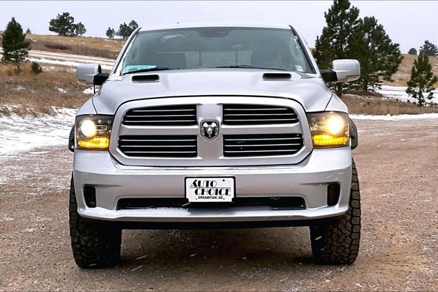 Used 2014 RAM 1500 Sport w/ Convenience Group image 2