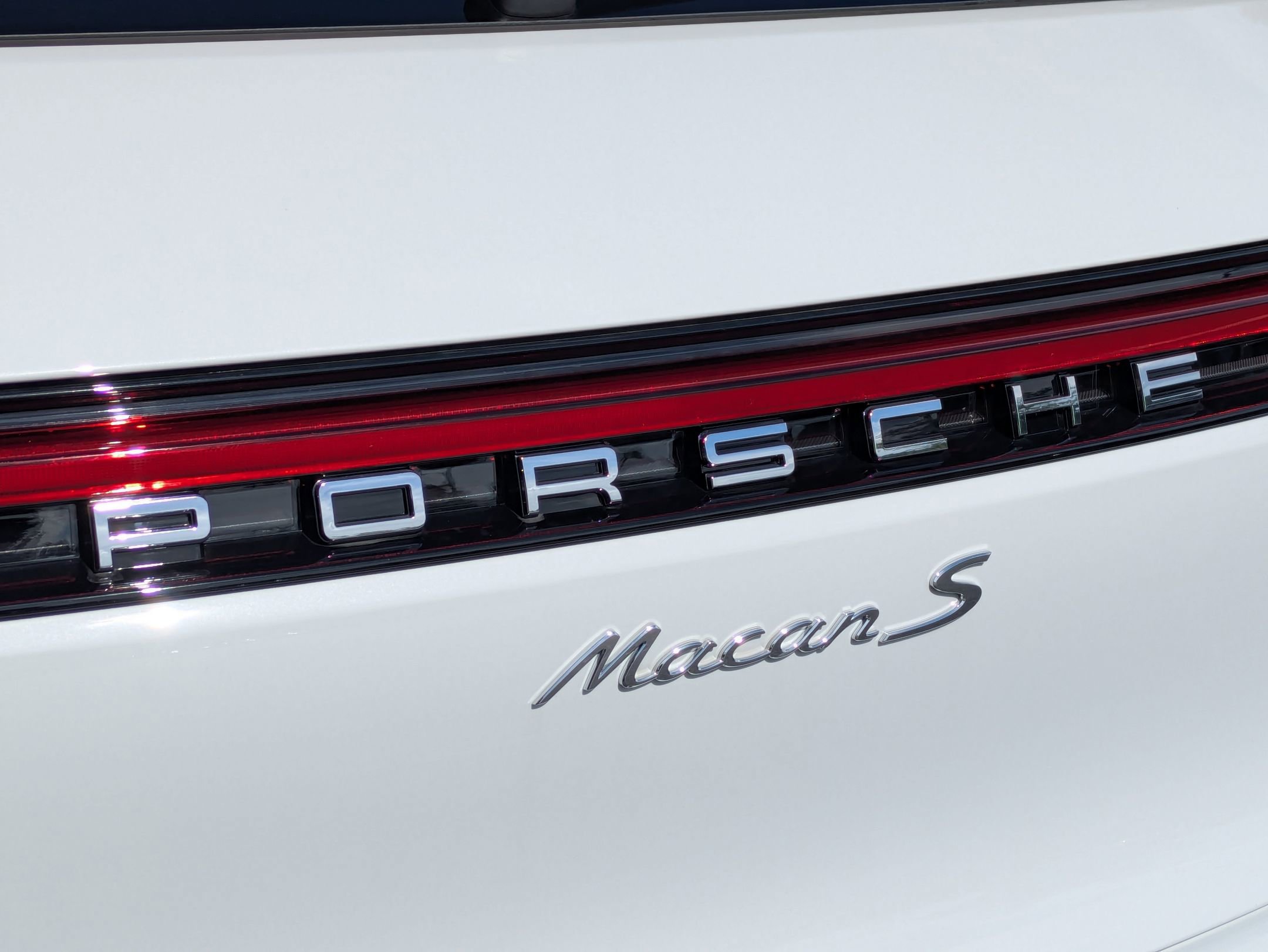 New 2025 Porsche Macan S AWD/4WD image 29