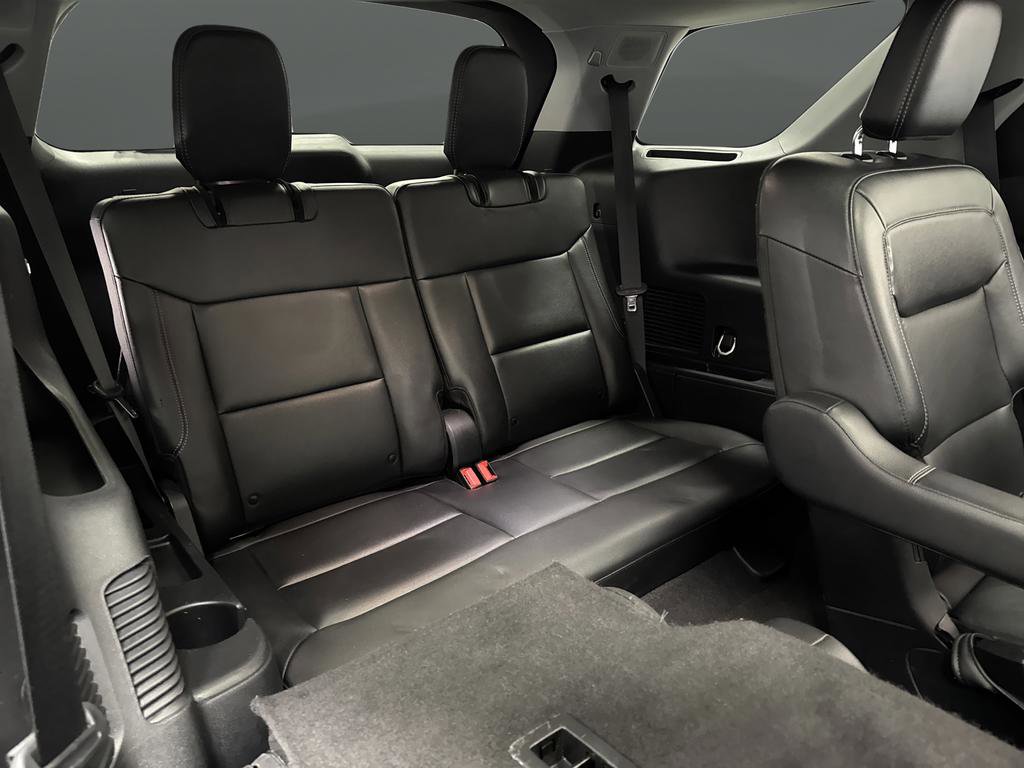 Used 2023 Ford Explorer Limited image 33