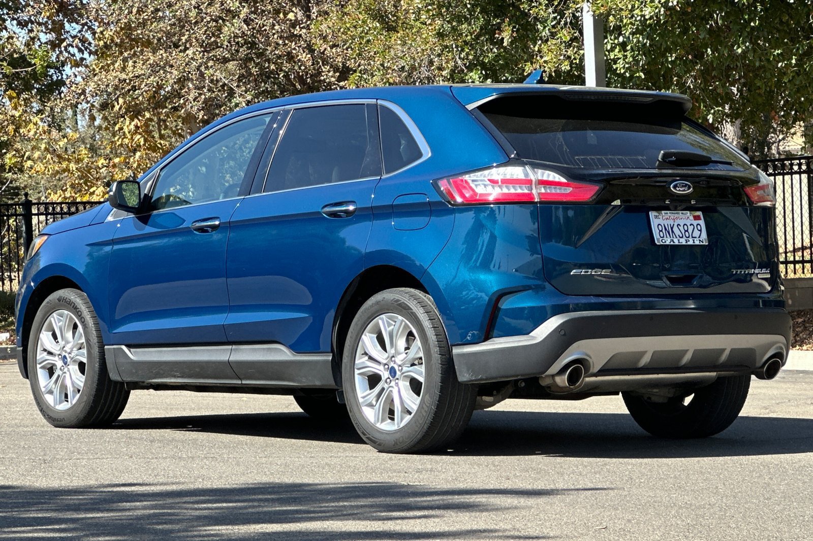 Used 2020 Ford Edge Titanium w/ Equipment Group 301A FWD image 6