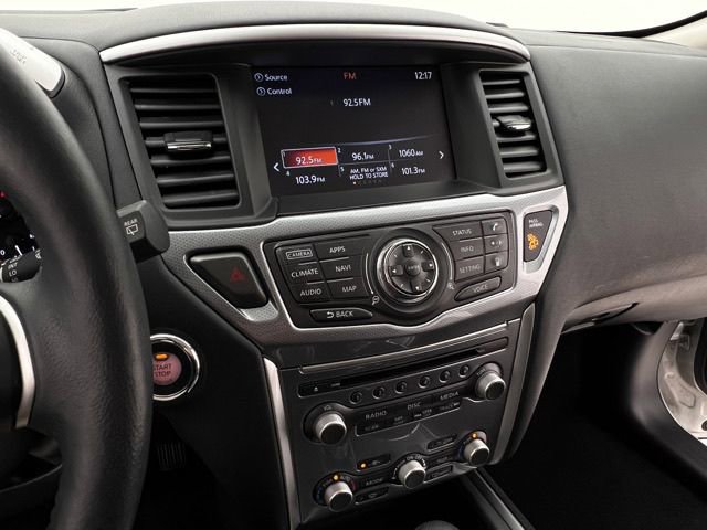 Used 2019 Nissan Pathfinder SL FWD image 21