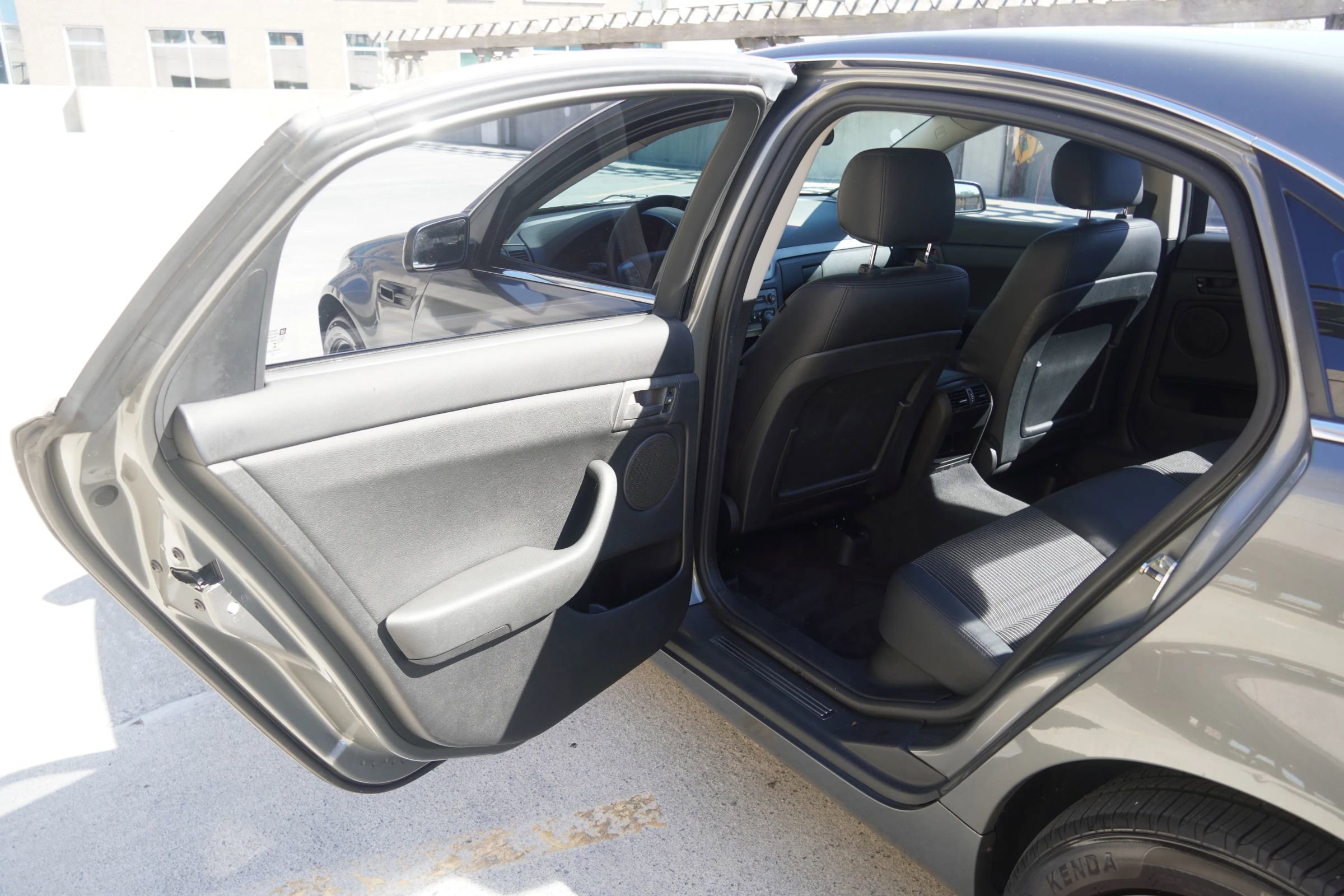 Used 2013 Chevrolet Caprice RWD image 31