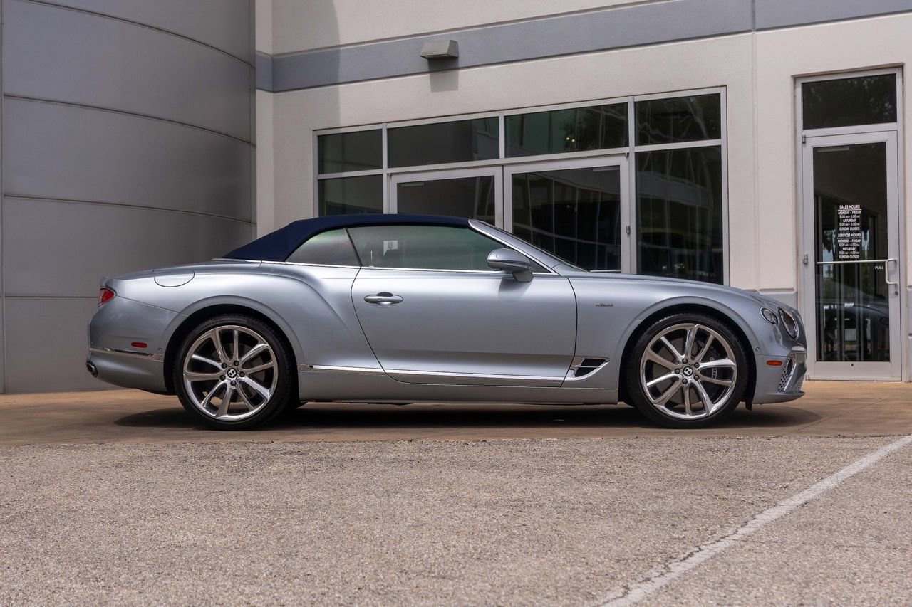 Used 2023 Bentley Continental GT Azure AWD/4WD image 7