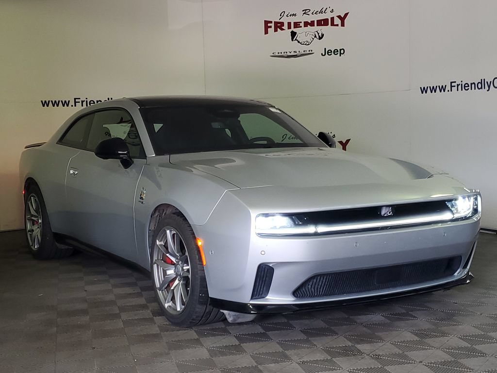 Used 2024 Dodge Charger Daytona Scat Pack w/ Plus Group AWD/4WD video 2