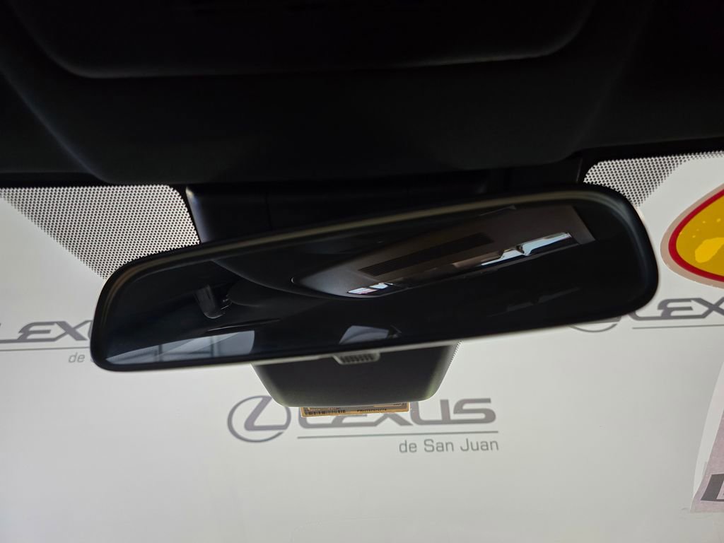 Used 2023 Lexus UX 250h FWD image 20