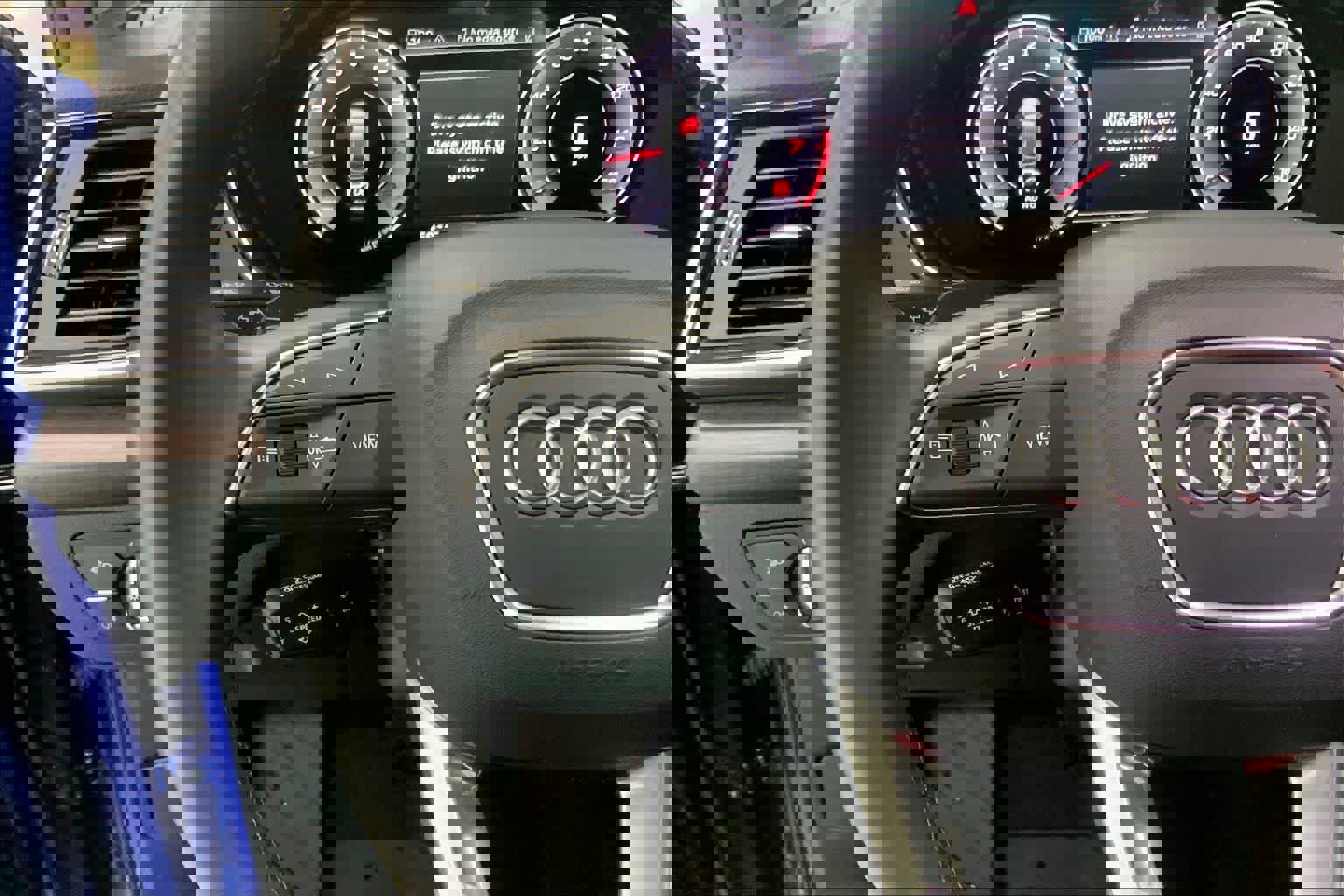 Used 2024 Audi Q5 2.0T Premium Plus image 24