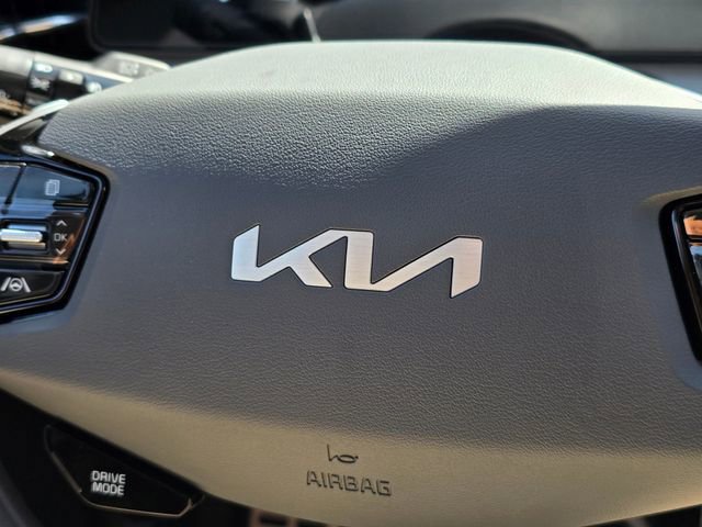 New 2026 Kia Niro SX Touring FWD image 29