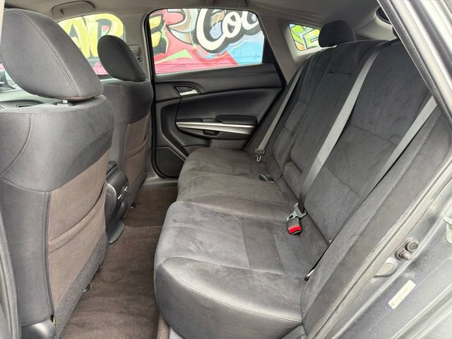 Used 2014 Honda Crosstour EX image 18