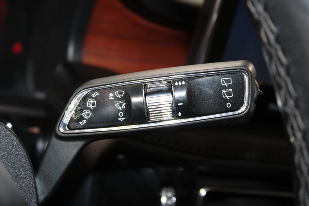 Used 2022 Lincoln Nautilus Reserve AWD/4WD image 40