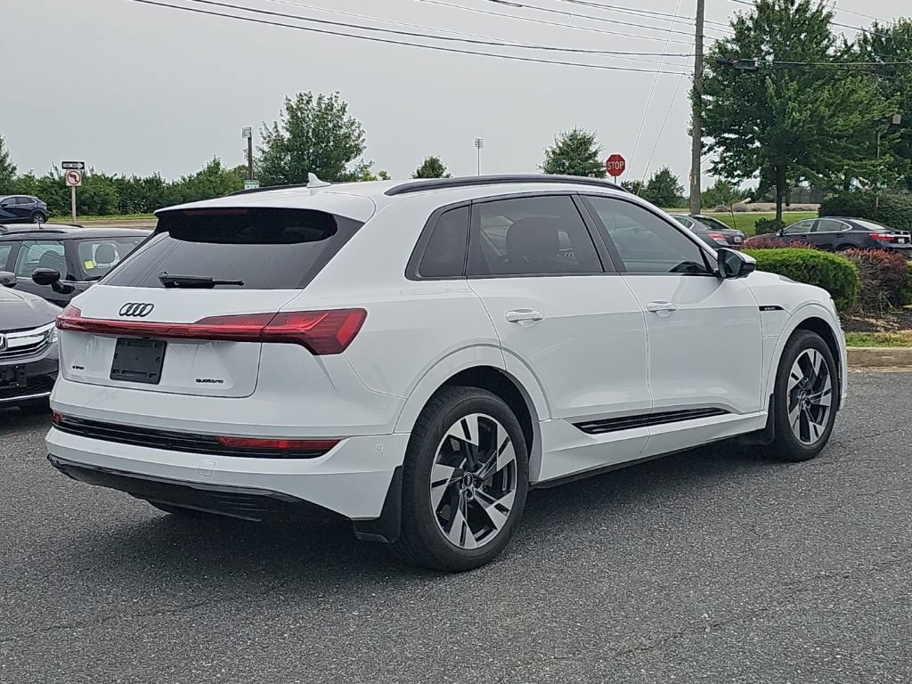 Used 2021 Audi e-tron Premium w/ Convenience Plus Package AWD/4WD image 13