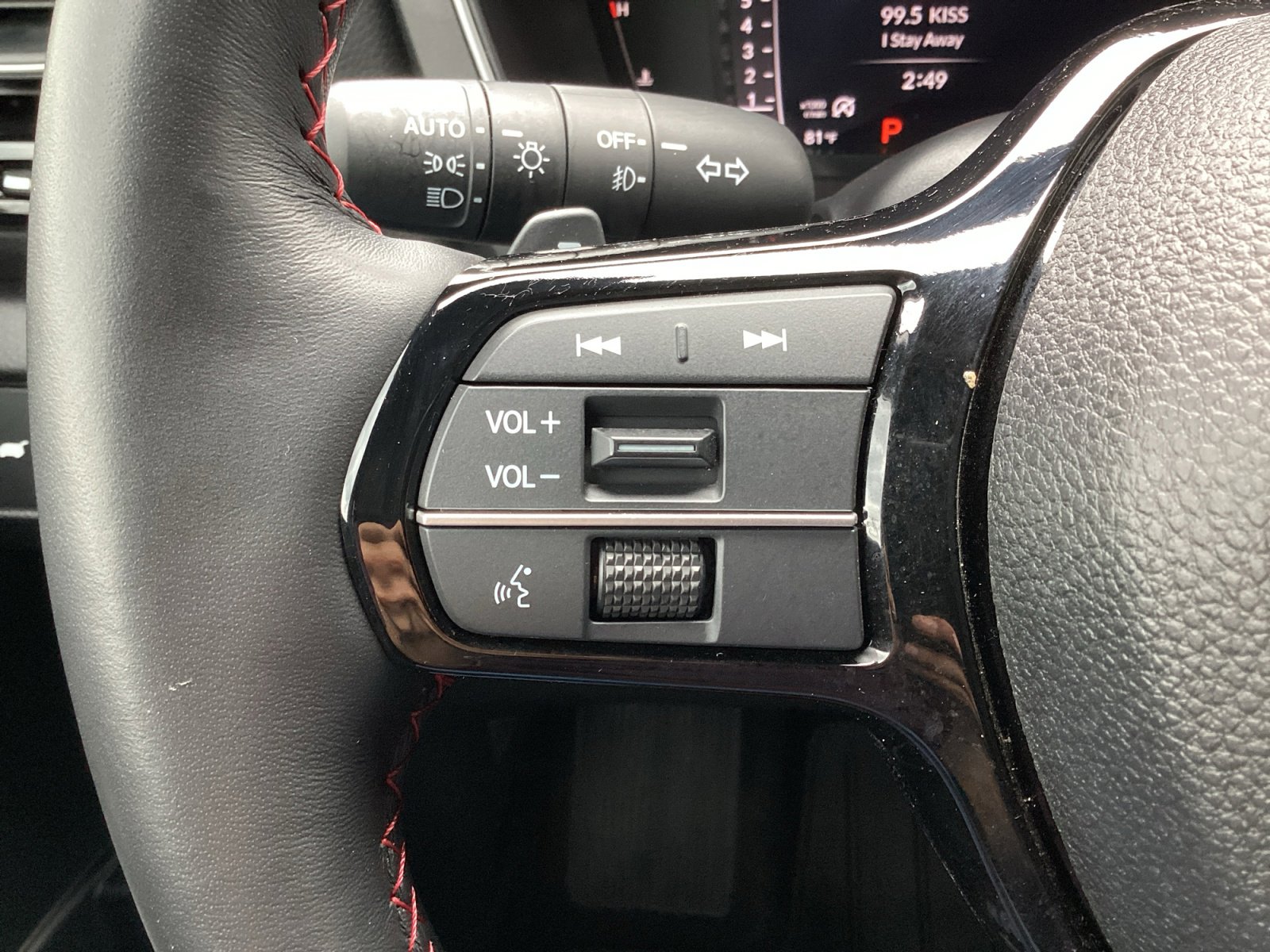Used 2025 Honda Pilot Black Edition image 19