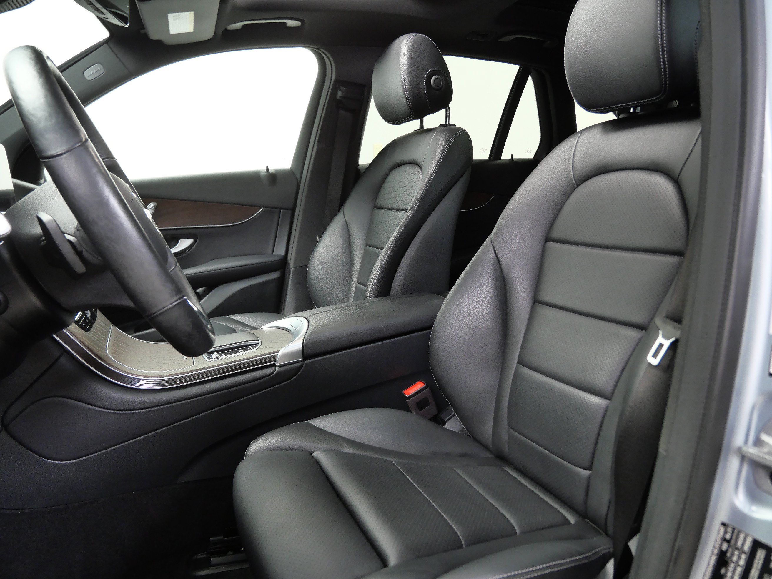 Certified 2021 Mercedes-Benz GLC 300 4MATIC image 15
