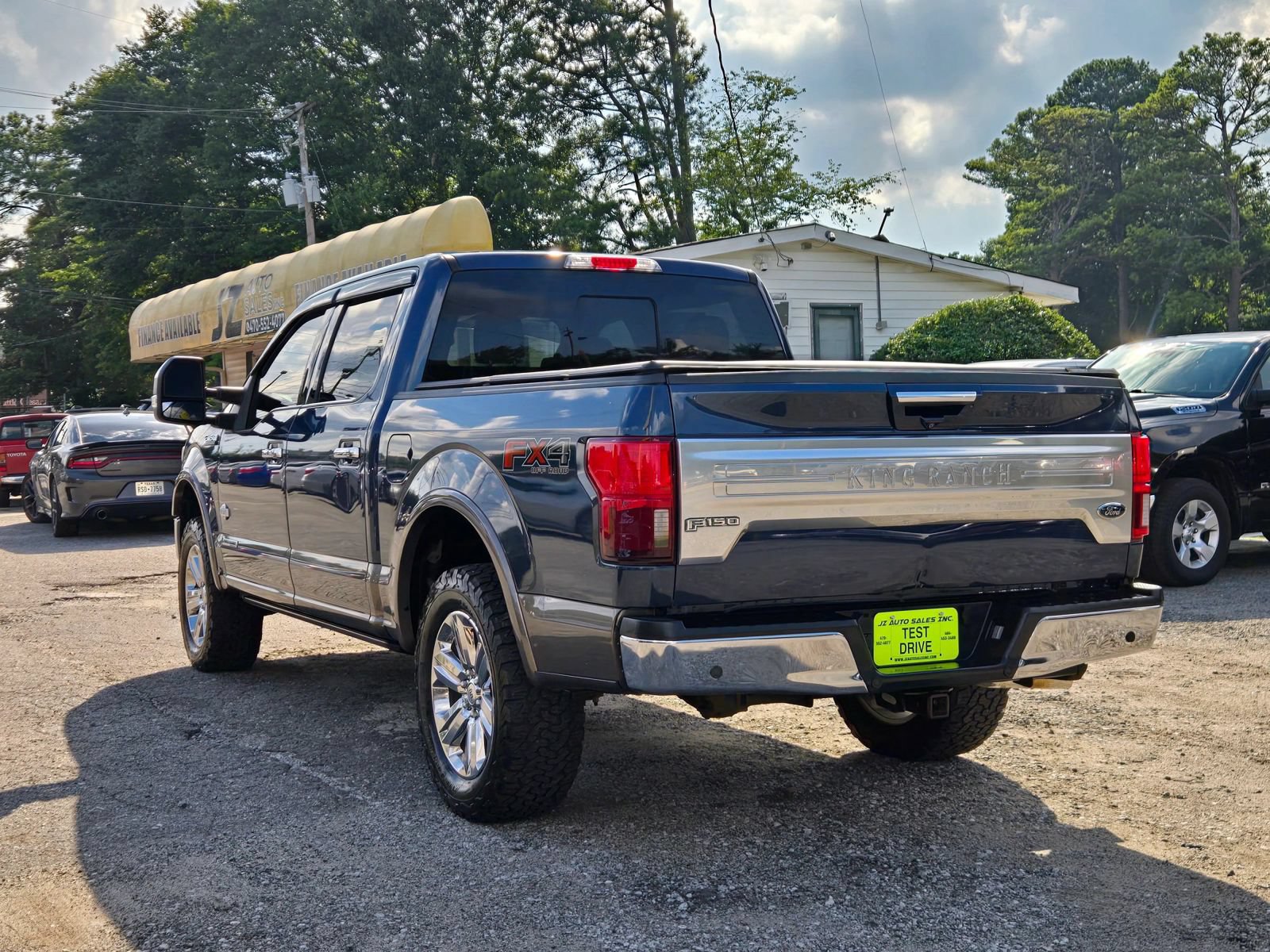 Used 2018 Ford F150 King Ranch w/ Equipment Group 601A Luxury AWD/4WD image 3