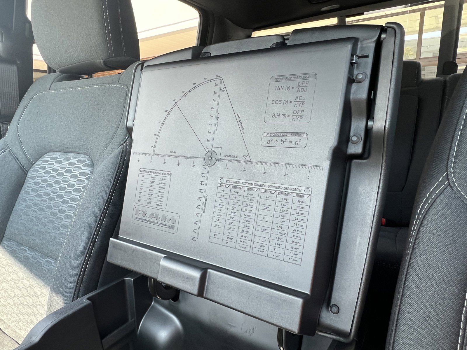 New 2025 RAM 1500 Big Horn image 27