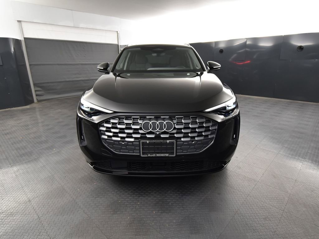 New 2025 Audi Q5 Prestige image 8