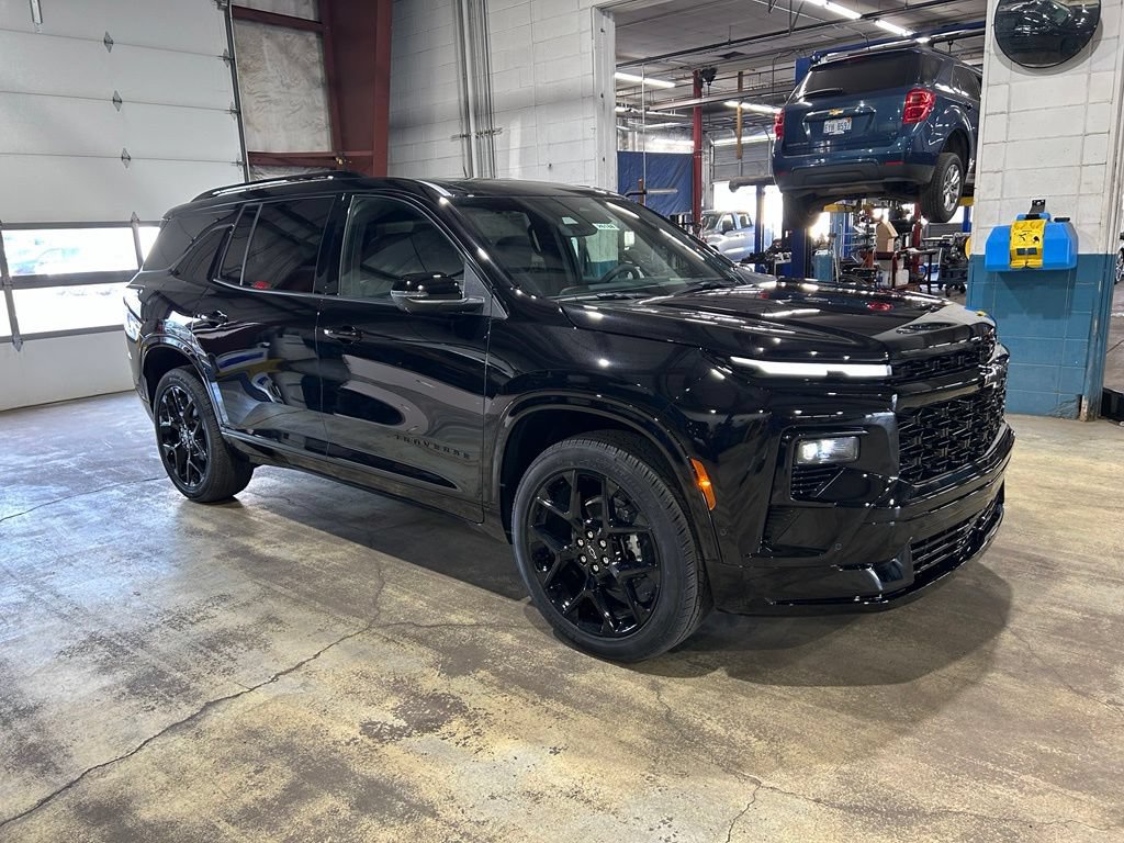 New 2026 Chevrolet Traverse RS w/ LPO, Floor Liner Package