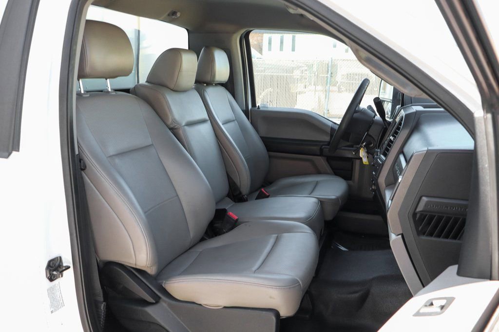 Used 2020 Ford F550 2WD Regular Cab Super Duty image 42