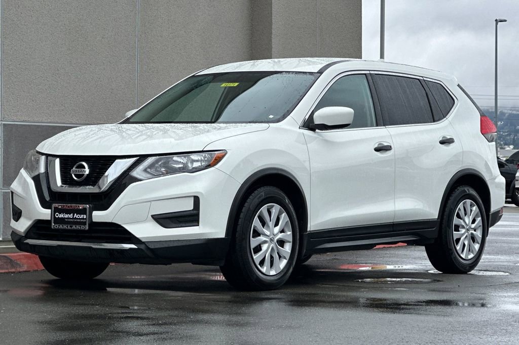 Used 2017 Nissan Rogue S FWD image 8