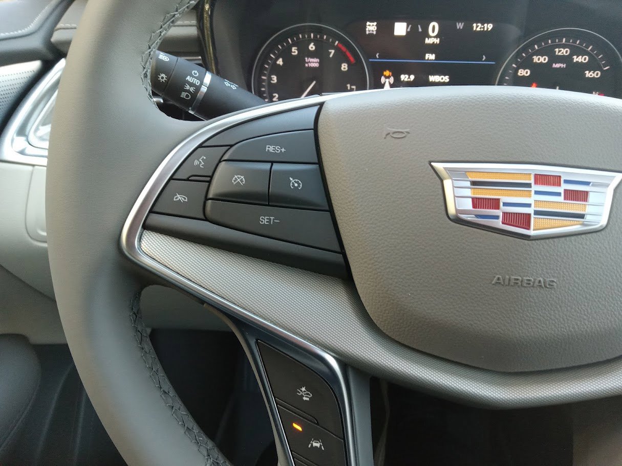 New 2026 Cadillac XT5 Premium Luxury w/ Driver Assist Package AWD/4WD image 18