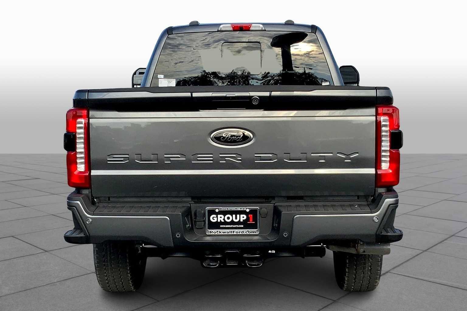New 2026 Ford F350 XLT w/ XLT Premium Package AWD/4WD image 4