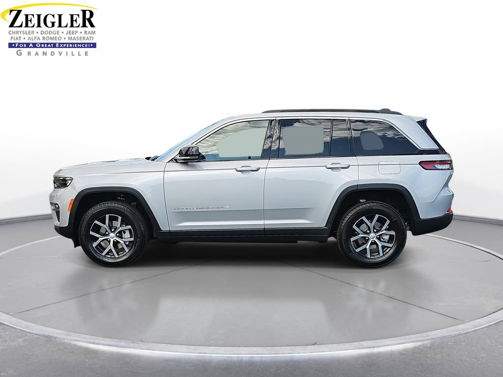 New 2025 Jeep Grand Cherokee Limited w/ Trailer Tow Package image 8