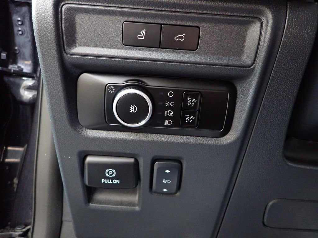 Used 2024 Ford Expedition Max Limited image 27