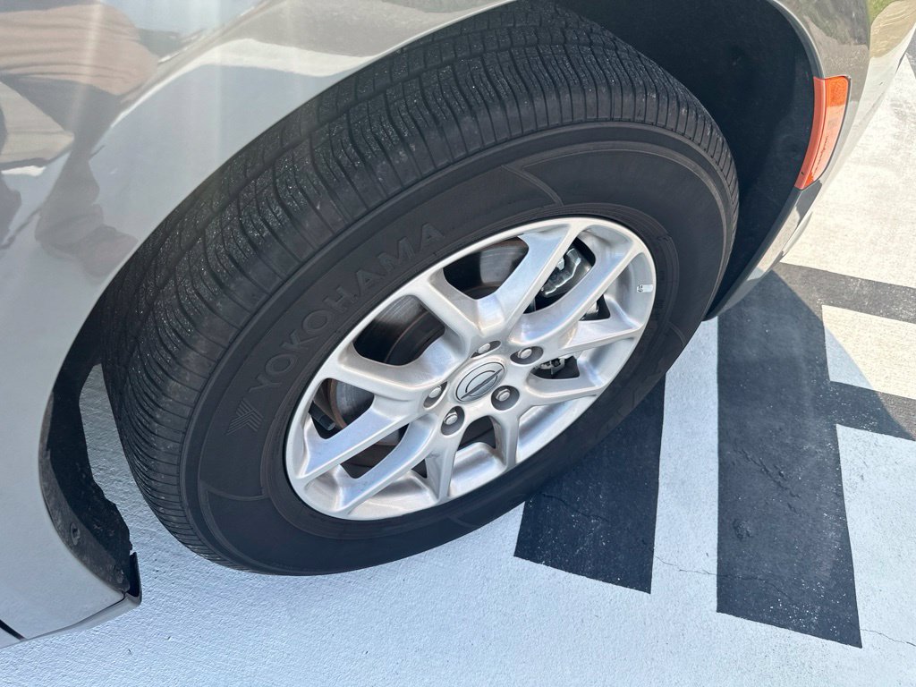 Used 2025 Chrysler Pacifica Select FWD image 35