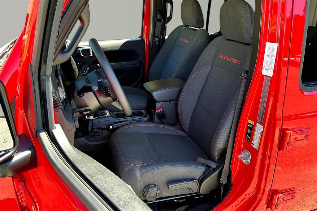 Used 2026 Jeep Wrangler Unlimited Rubicon AWD/4WD image 22
