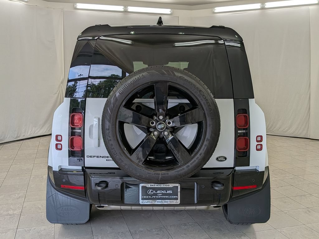 Used 2022 Land Rover Defender 110 X-Dynamic SE AWD/4WD image 8