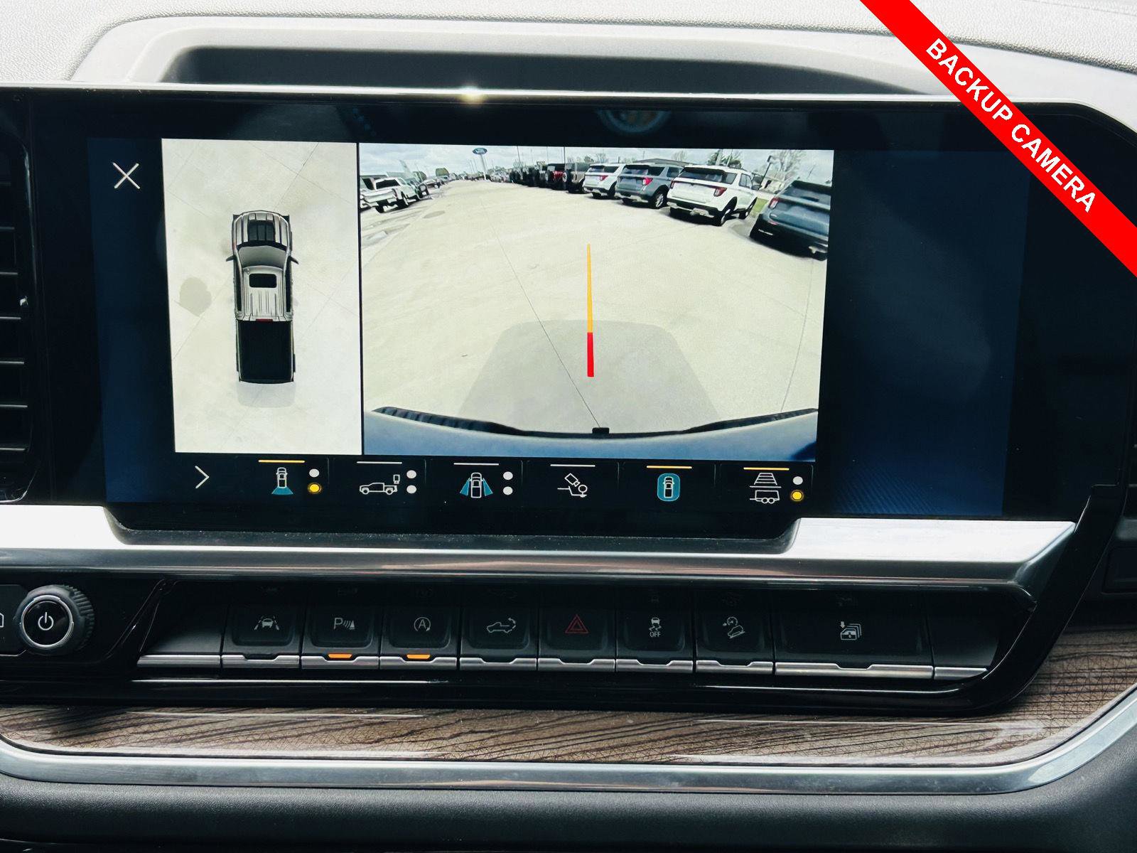 Used 2022 Chevrolet Silverado 1500 LT Trail Boss w/ LT Trail Boss Premium Package image 14