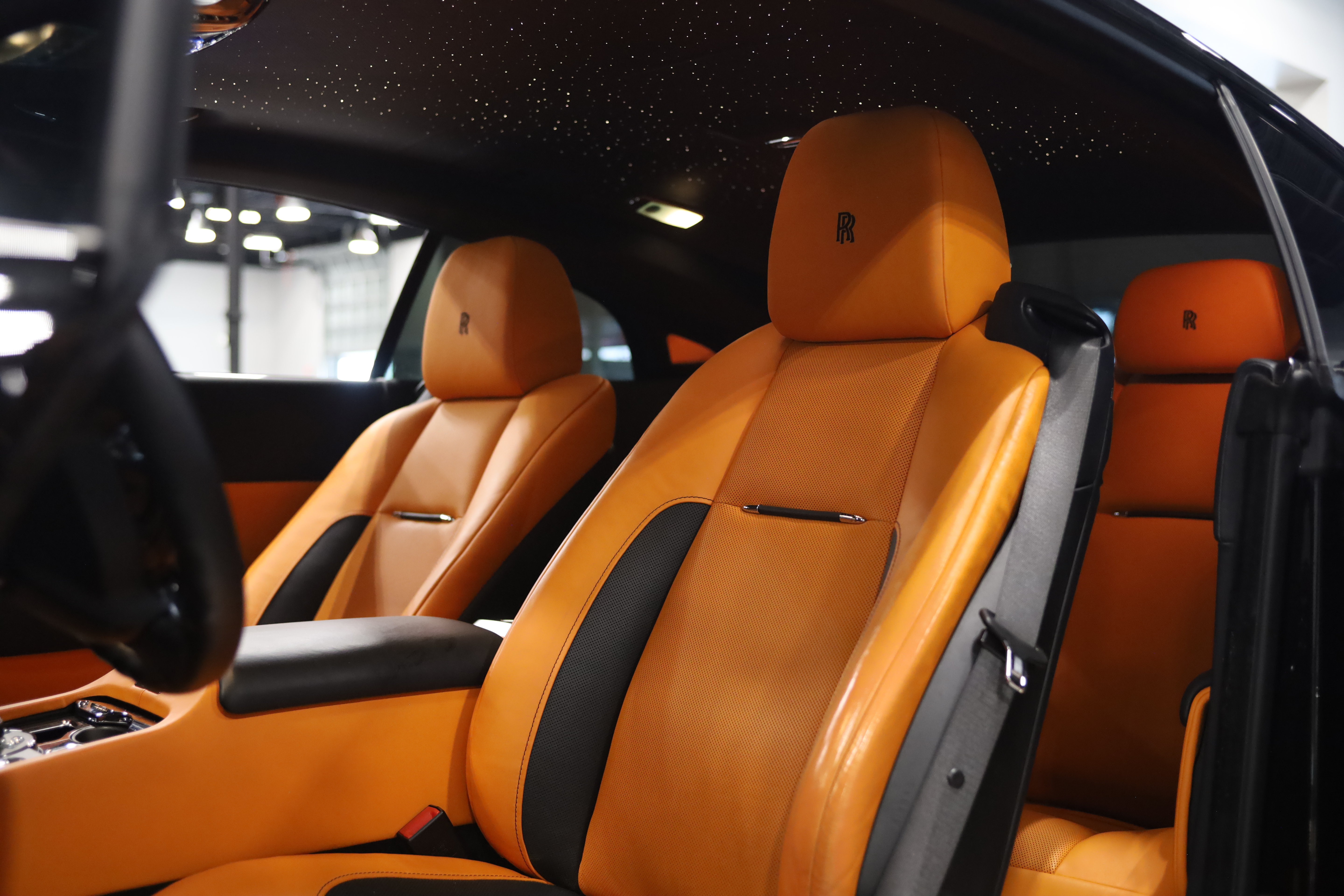 Used 2021 Rolls-Royce Wraith w/ Rolls-Royce Signature Package RWD image 18