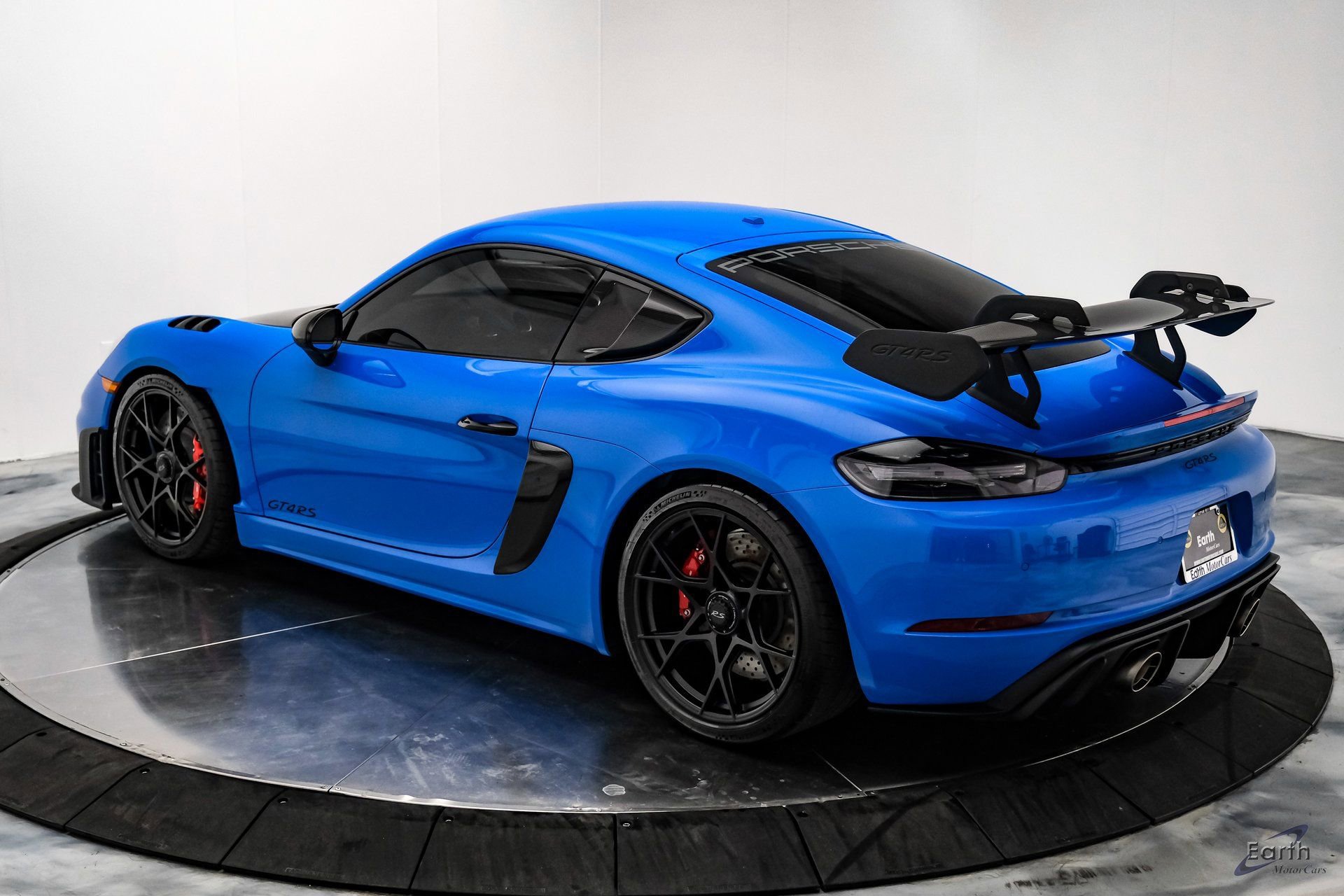 Used 2024 Porsche 718 Cayman GT4 RS RWD image 10